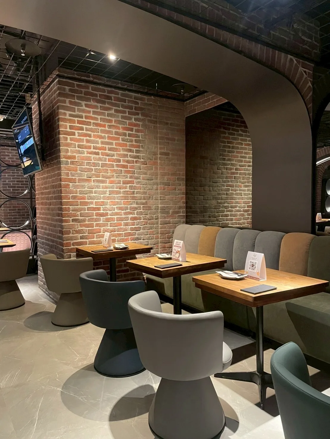 金色三麥台北酒窖店 13