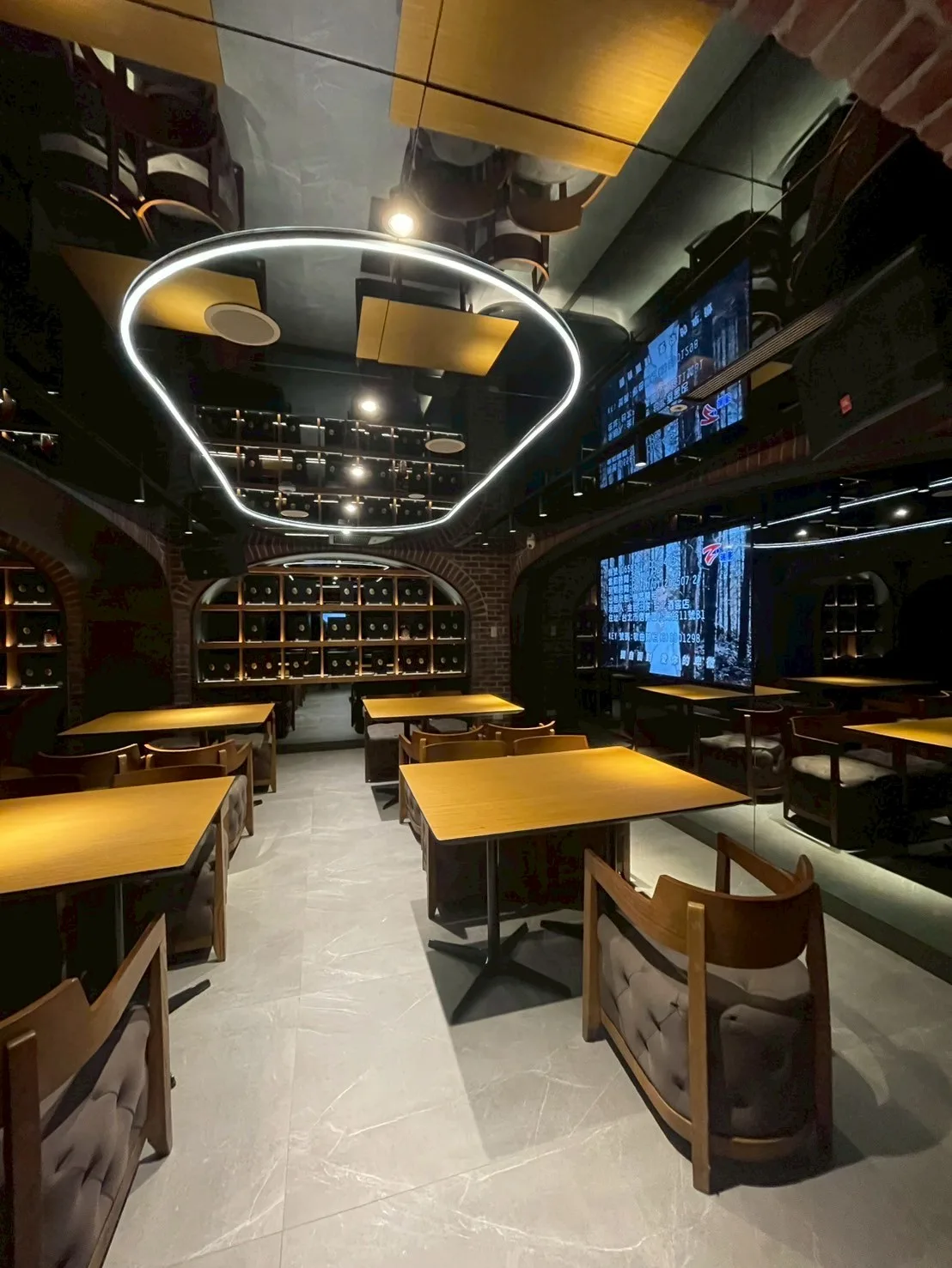 金色三麥台北酒窖店 17