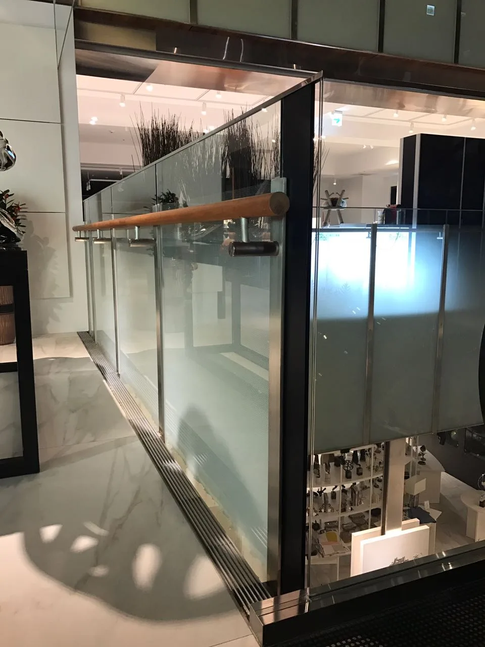 內湖北大欣建材大樓公區梯廳 7