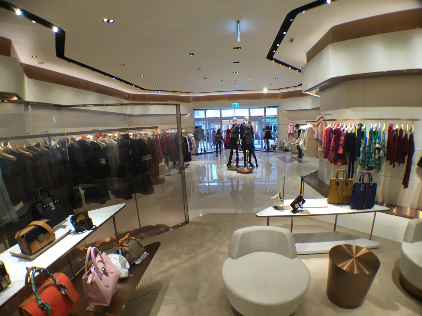 Jorya女裝桃園華泰店 4