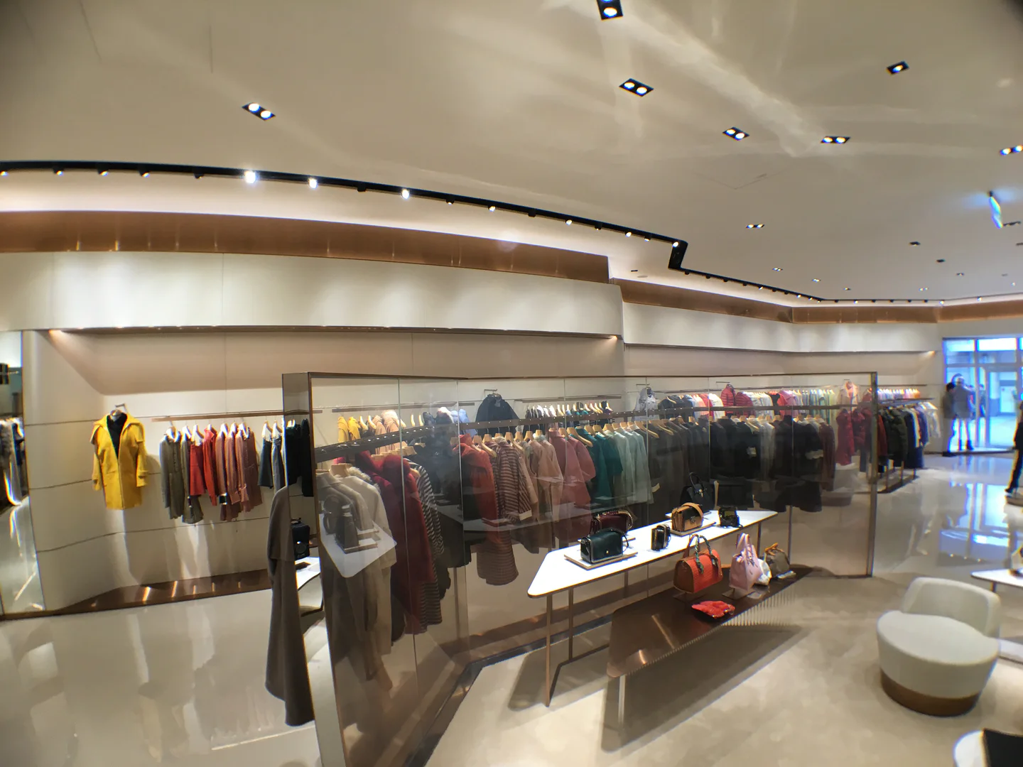 Jorya女裝桃園華泰店 23