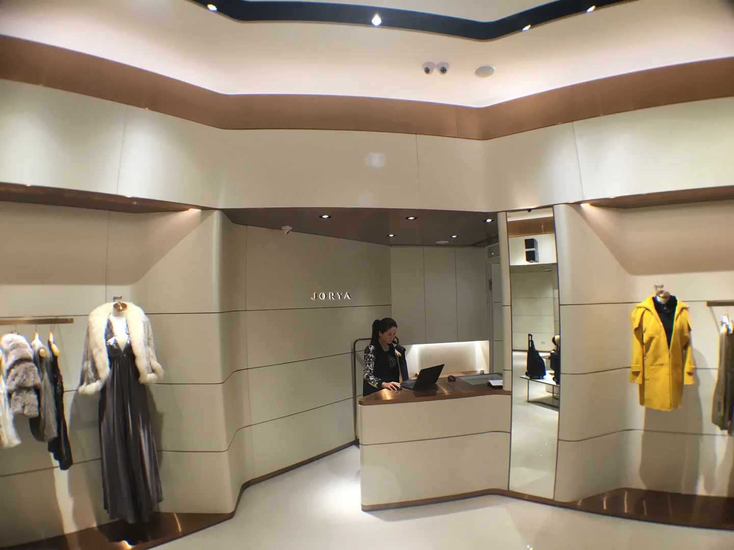 Jorya女裝桃園華泰店 24