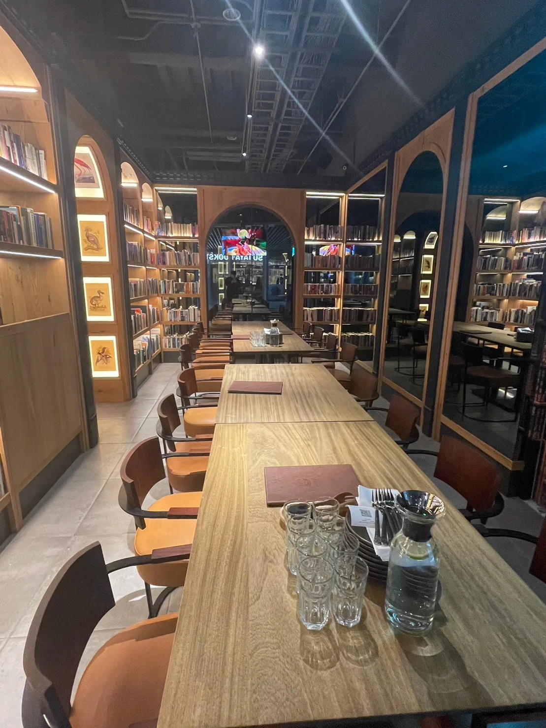 金色三麥桃園藝文店 14